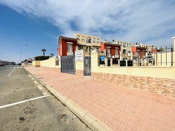 Supermooi penthouse met dakterras op zuidwestelijke locatie in Altos de la Bahia XI - Lotus Properties