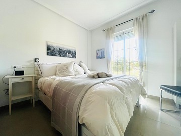 Supermooi penthouse met dakterras op zuidwestelijke locatie in Altos de la Bahia XI - Lotus Properties