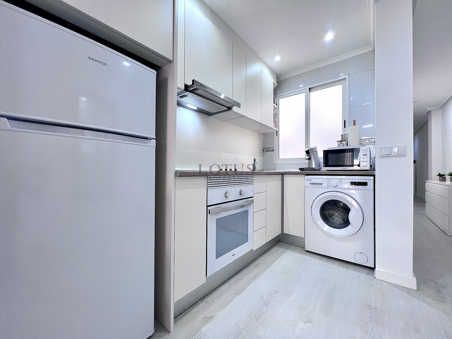 Short term rental 60 meters to Los Locos Beach - Lotus Properties