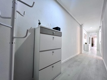 Korte termijn verhuur op 60 meter van Playa Los Locos - Lotus Properties