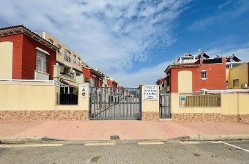 Fantastisch mooi hoekappartement op de begane grond in Altos de la Bahia XI, vlak bij het zwembad! - Lotus Properties