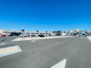 Fantastisch mooi hoekappartement op de begane grond in Altos de la Bahia XI, vlak bij het zwembad! - Lotus Properties