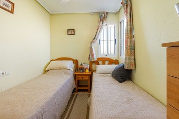 Nice 2 bedroom apartment in Nueva Torrevieja with pool view - Lotus Properties