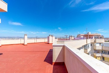 Nice 2 bedroom apartment in Nueva Torrevieja with pool view - Lotus Properties