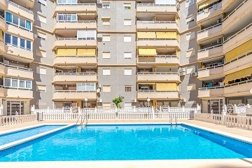 Nice 2 bedroom apartment in Nueva Torrevieja with pool view - Lotus Properties