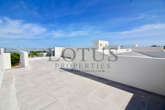 Mark & Dakdekkers met 3 Slaapkamers - Los Balcones  - Lotus Properties