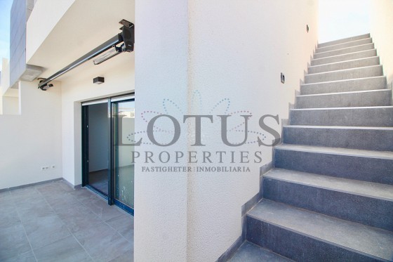 Mark & Dakdekkers met 3 Slaapkamers - Los Balcones  - Lotus Properties