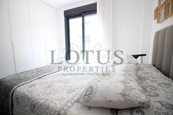 Mark & Dakdekkers met 3 Slaapkamers - Los Balcones  - Lotus Properties