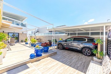 Fantastische moderne villa in Daya Nueva met privézwembad - Lotus Properties