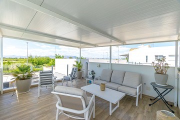 Fantastische moderne villa in Daya Nueva met privézwembad - Lotus Properties