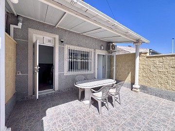 Onlangs gerenoveerd gelijkvloers herenhuis in Torreta - Lotus Properties
