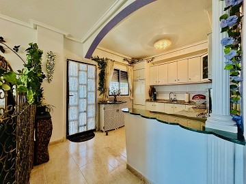 Квартира с панорамным видом в Сьюдад-Кесада - Lotus Properties