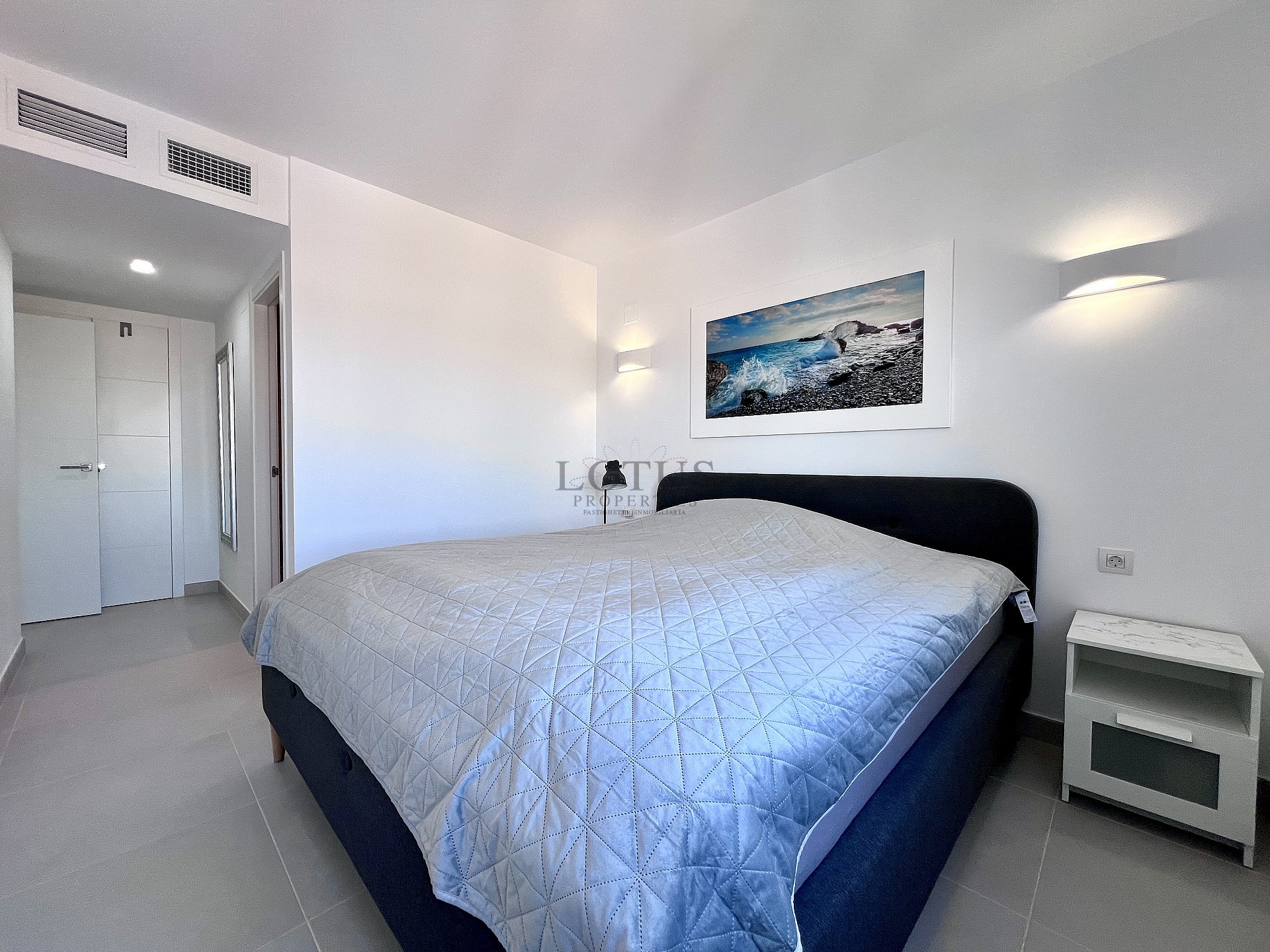 SPECTACULAR PENTHOUSE IN PUNTA PRIMA - Lotus Properties