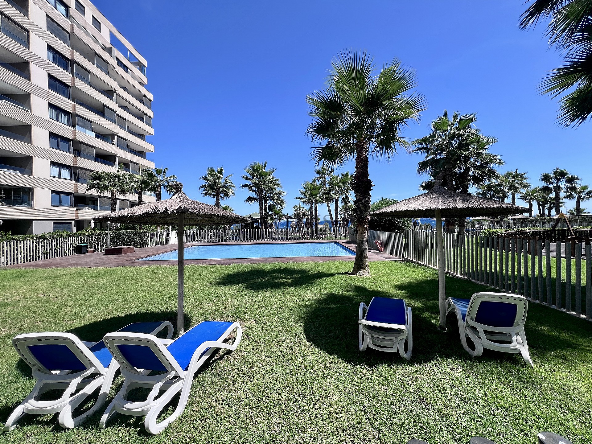 SPECTACULAR PENTHOUSE IN PUNTA PRIMA - Lotus Properties