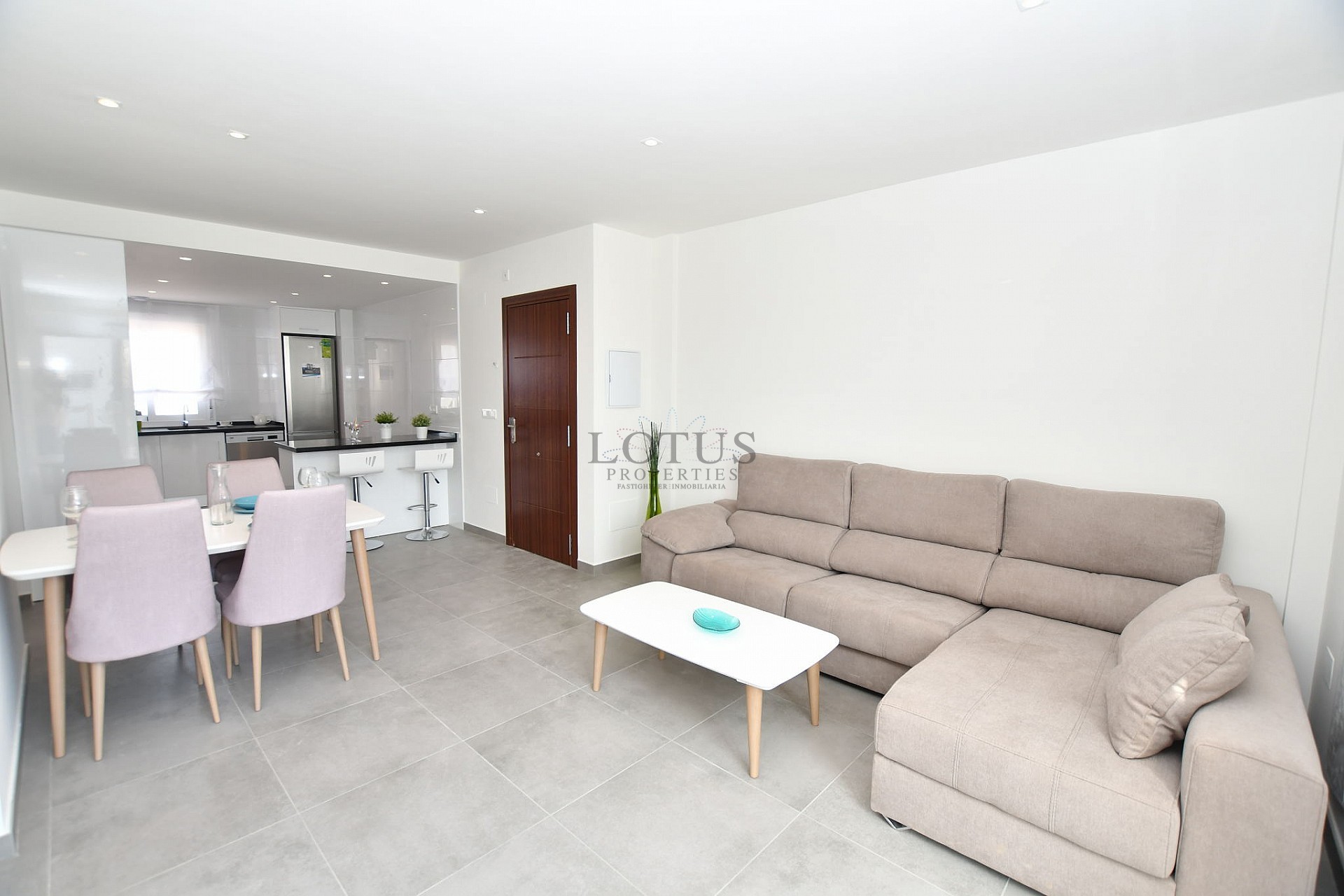 Penthouse in a beautiful residential area of ​​Sol Natura - Lotus Properties