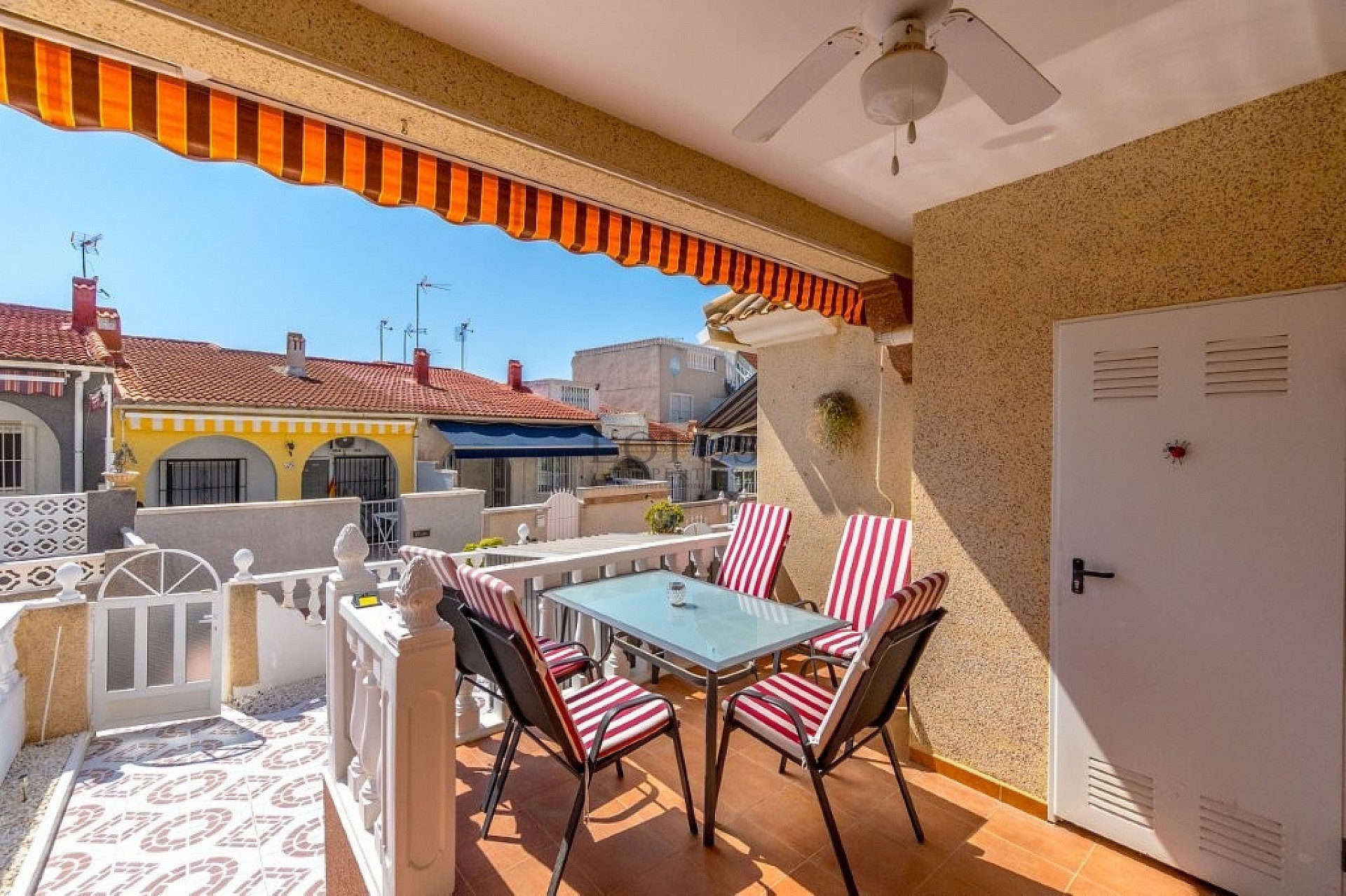 Super nice townhouse with 3 bedrooms and several terraces - Lotus Properties