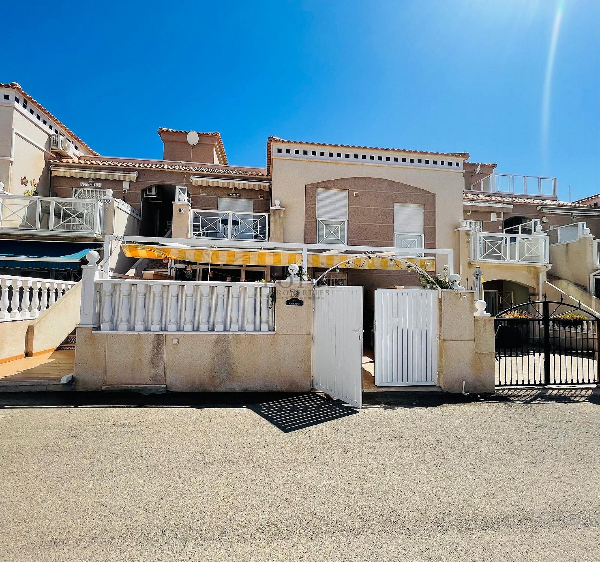 Super nice ground floor in the southwest in Altos de la Bahia III - Lotus Properties