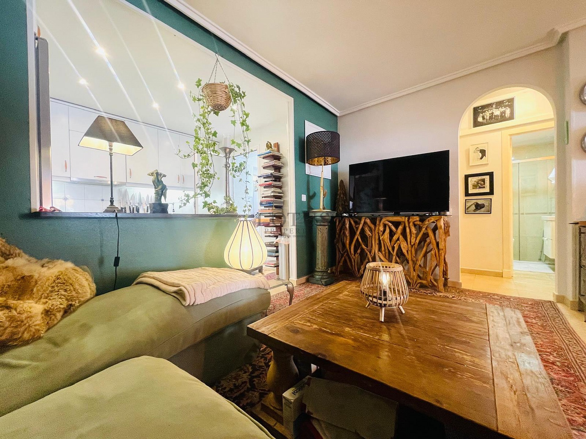 Super nice ground floor in the southwest in Altos de la Bahia III - Lotus Properties