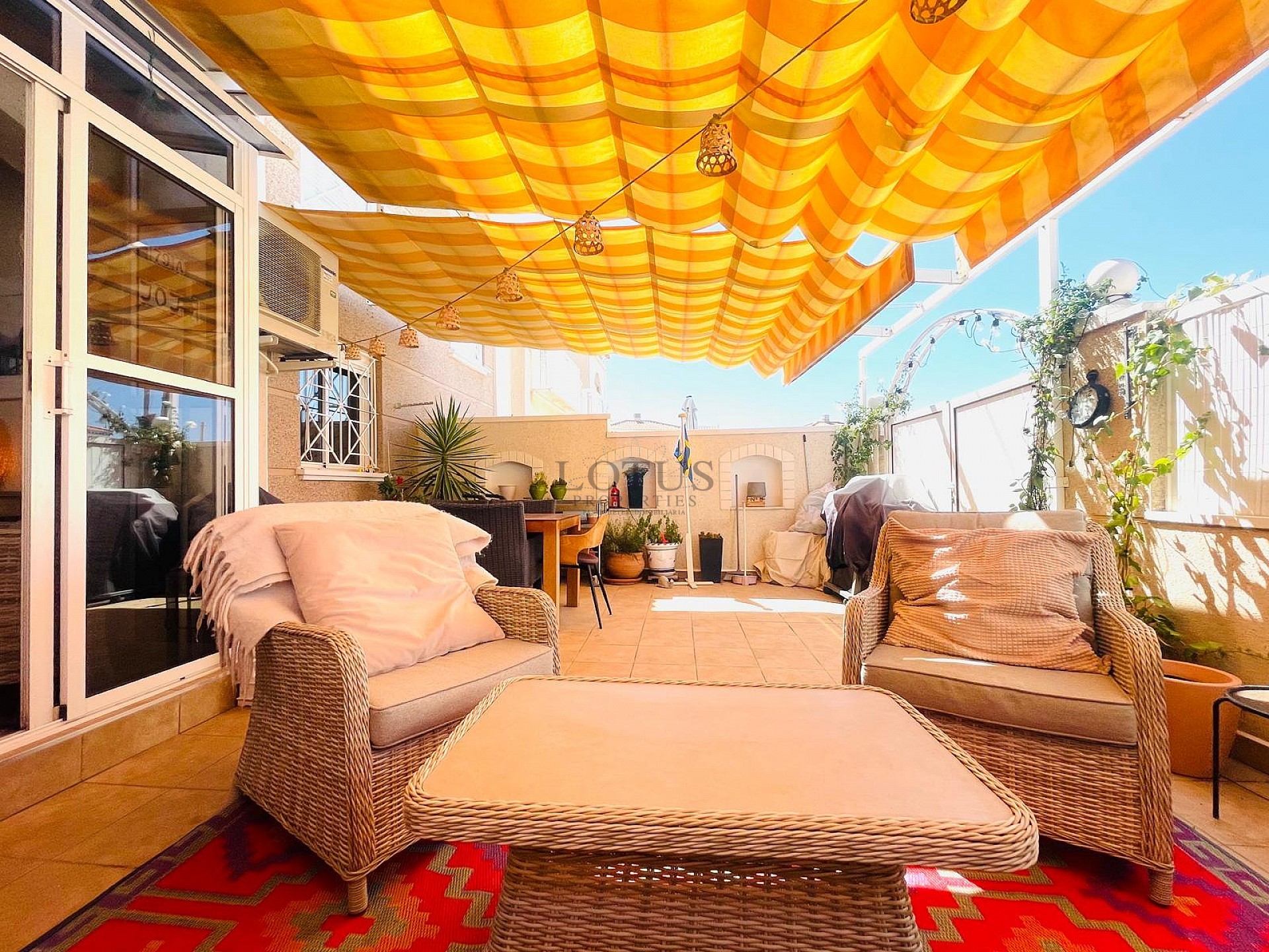 Super nice ground floor in the southwest in Altos de la Bahia III - Lotus Properties