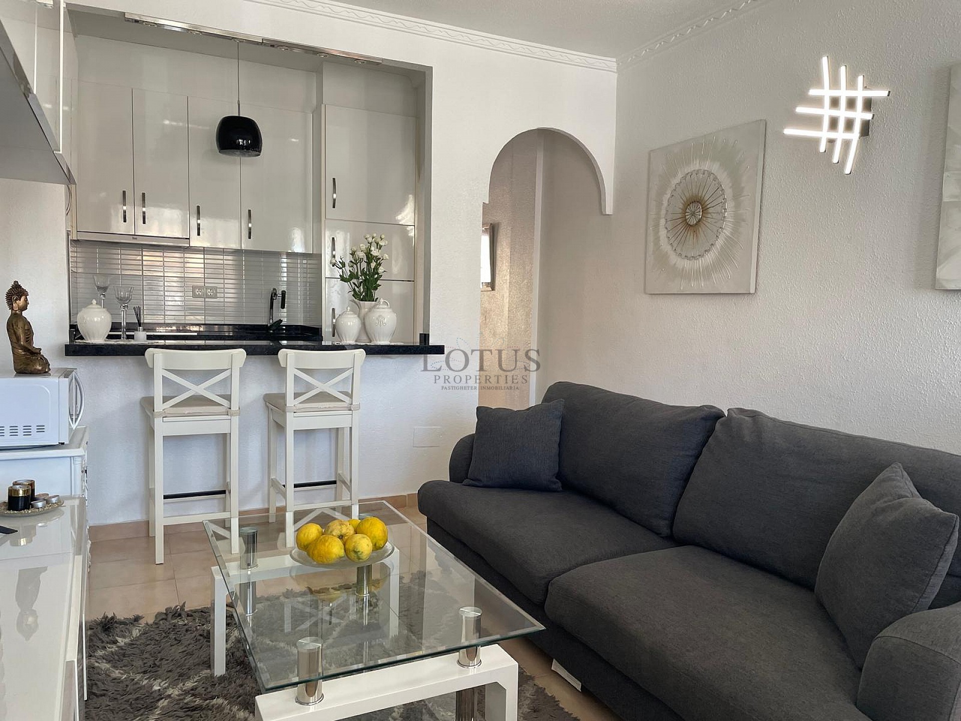 Cozy apartment with 2 balconies only 550 meters to Playa Los Locos - Lotus Properties