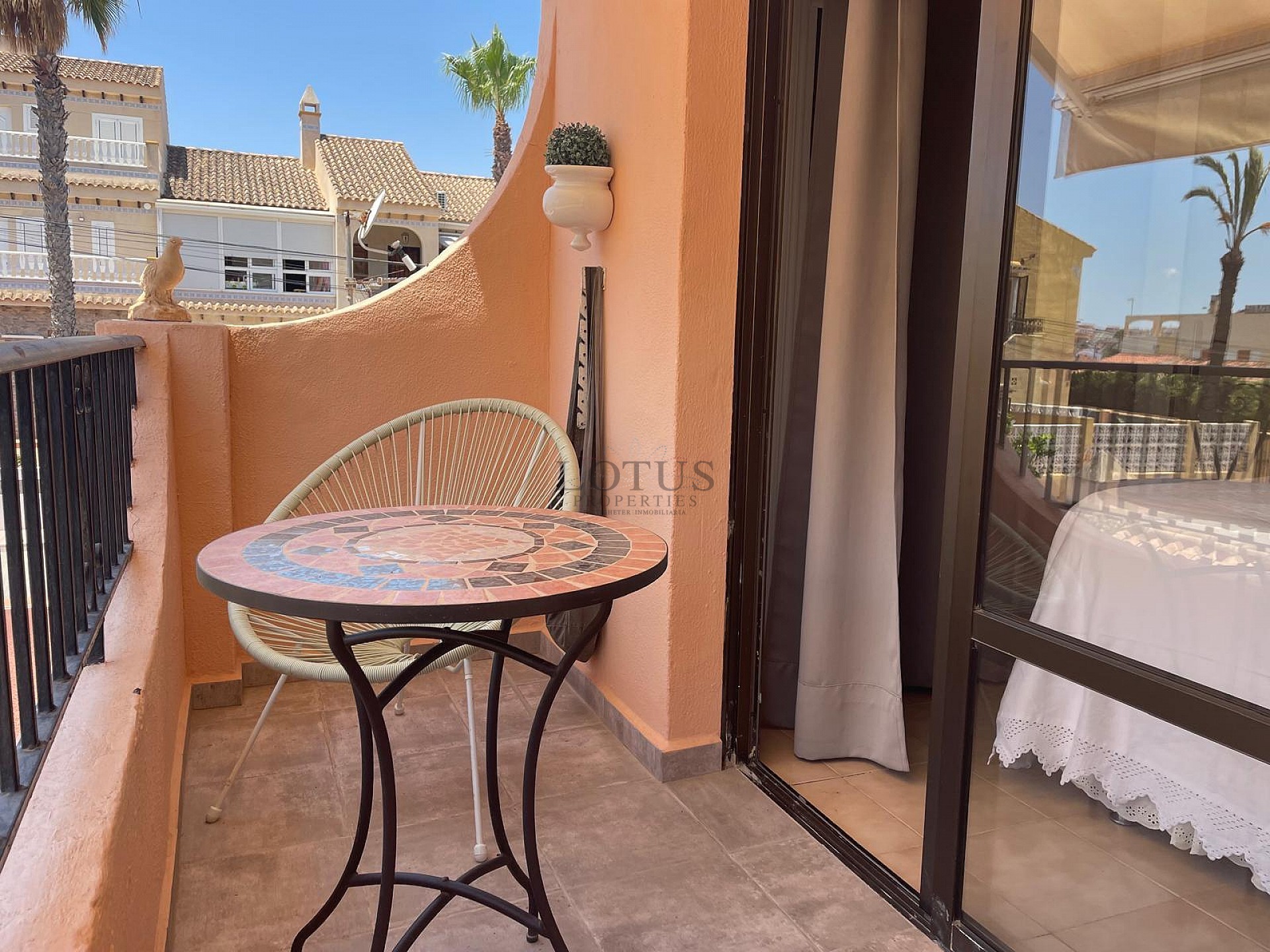 Cozy apartment with 2 balconies only 550 meters to Playa Los Locos - Lotus Properties