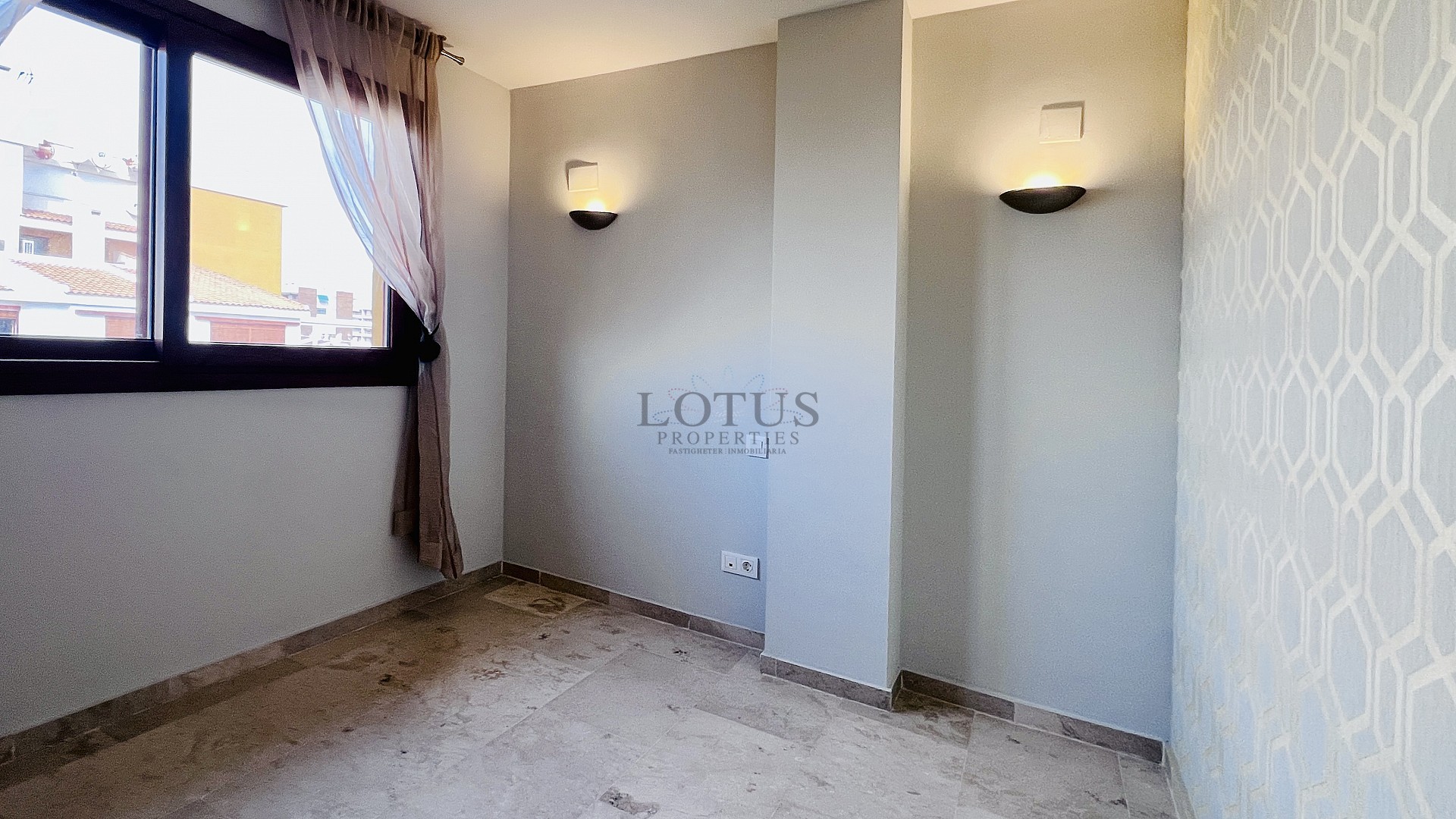 Fantastisk takvåning i La Entrada, Punta Prima - Lotus Properties