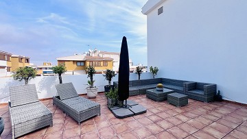 Fantastisk takvåning i La Entrada, Punta Prima - Lotus Properties