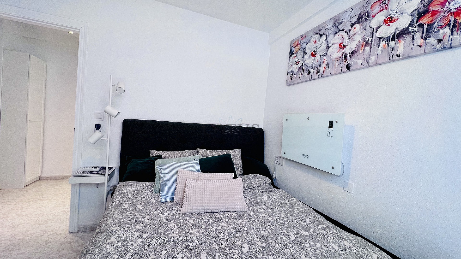 Fully Renovated Corner Townhouse Just 100 m from the Beach – La Mata, Torrevieja - Lotus Properties