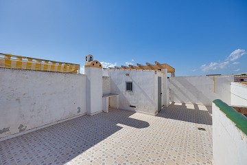 Charmig bungalow på översta våningen, endast 800 meter från stranden - Lotus Properties