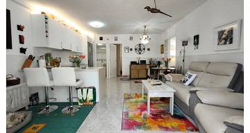 Renoverad modern bungalow i Nueva Torrevieja - Lotus Properties