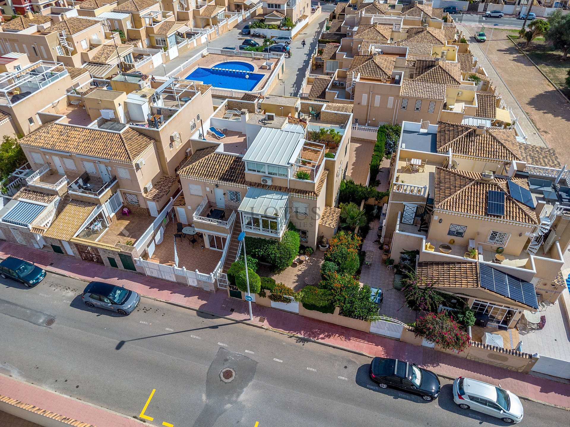 Super mysig markplan i populära Rocio II i hjärtat av Aguas Nuevas  - Lotus Properties