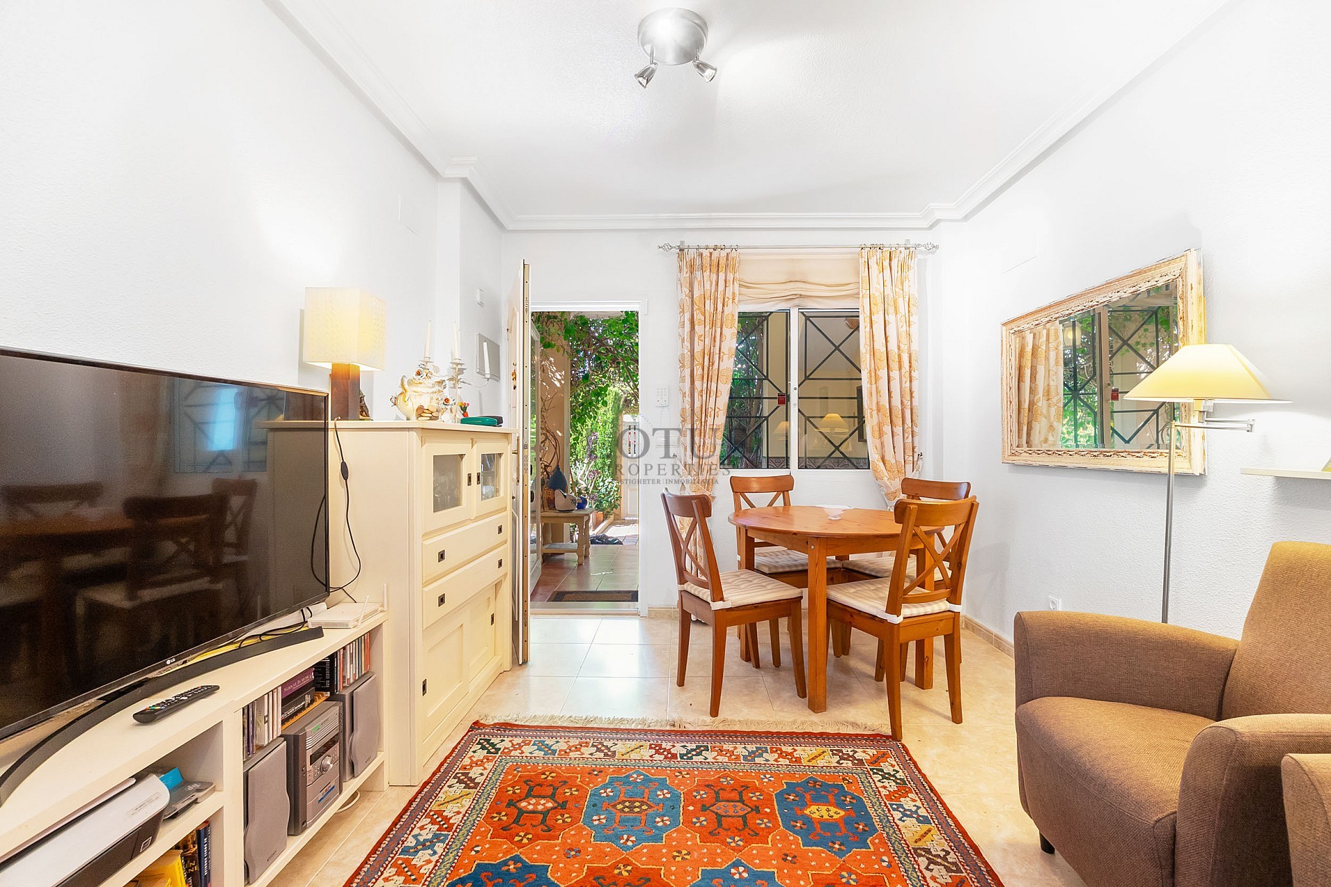 Super mysig markplan i populära Rocio II i hjärtat av Aguas Nuevas  - Lotus Properties