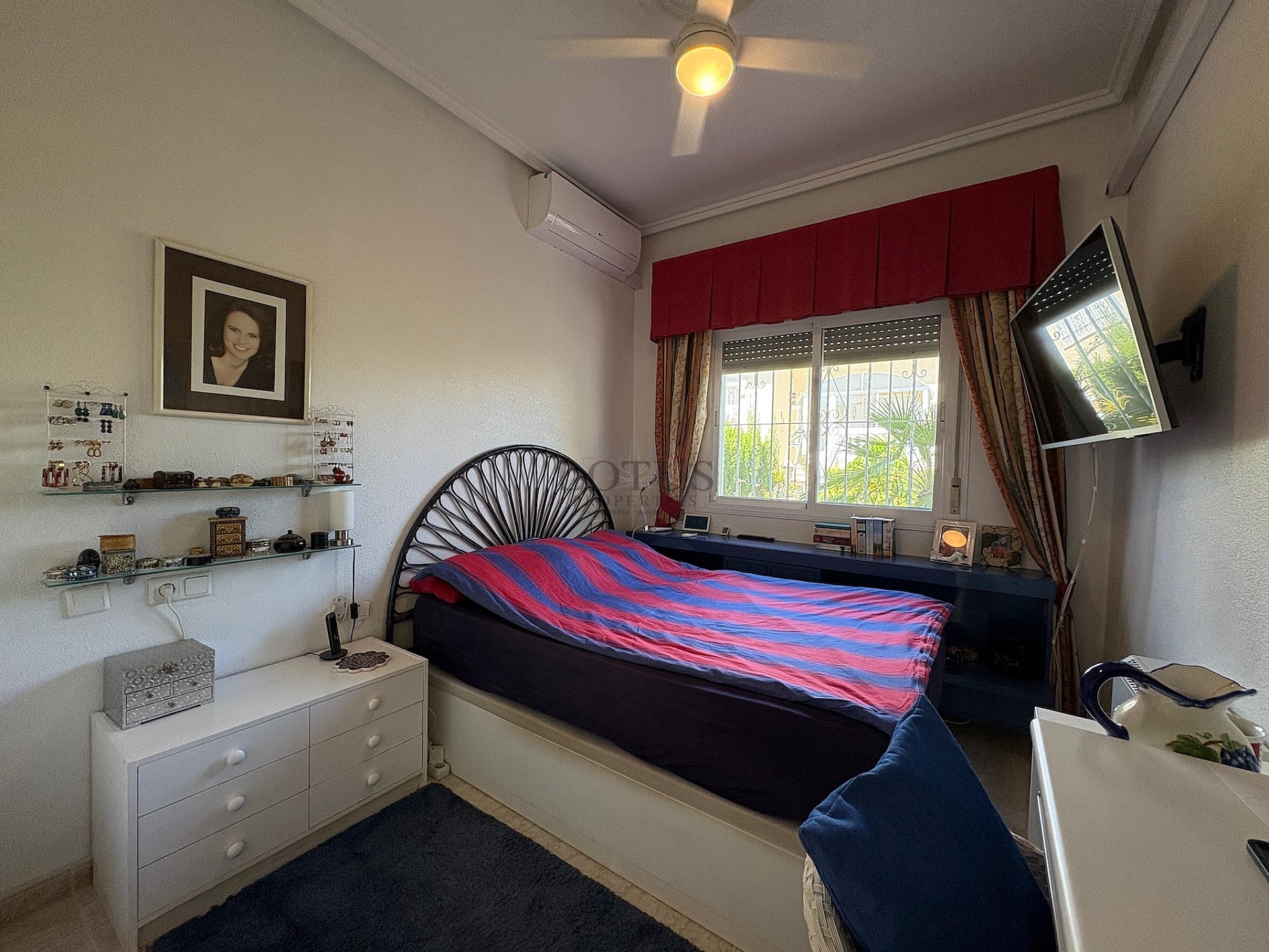 Single-storey semi detached house – Plaza la Fiesta, “Conjunto Romeo” - Lotus Properties