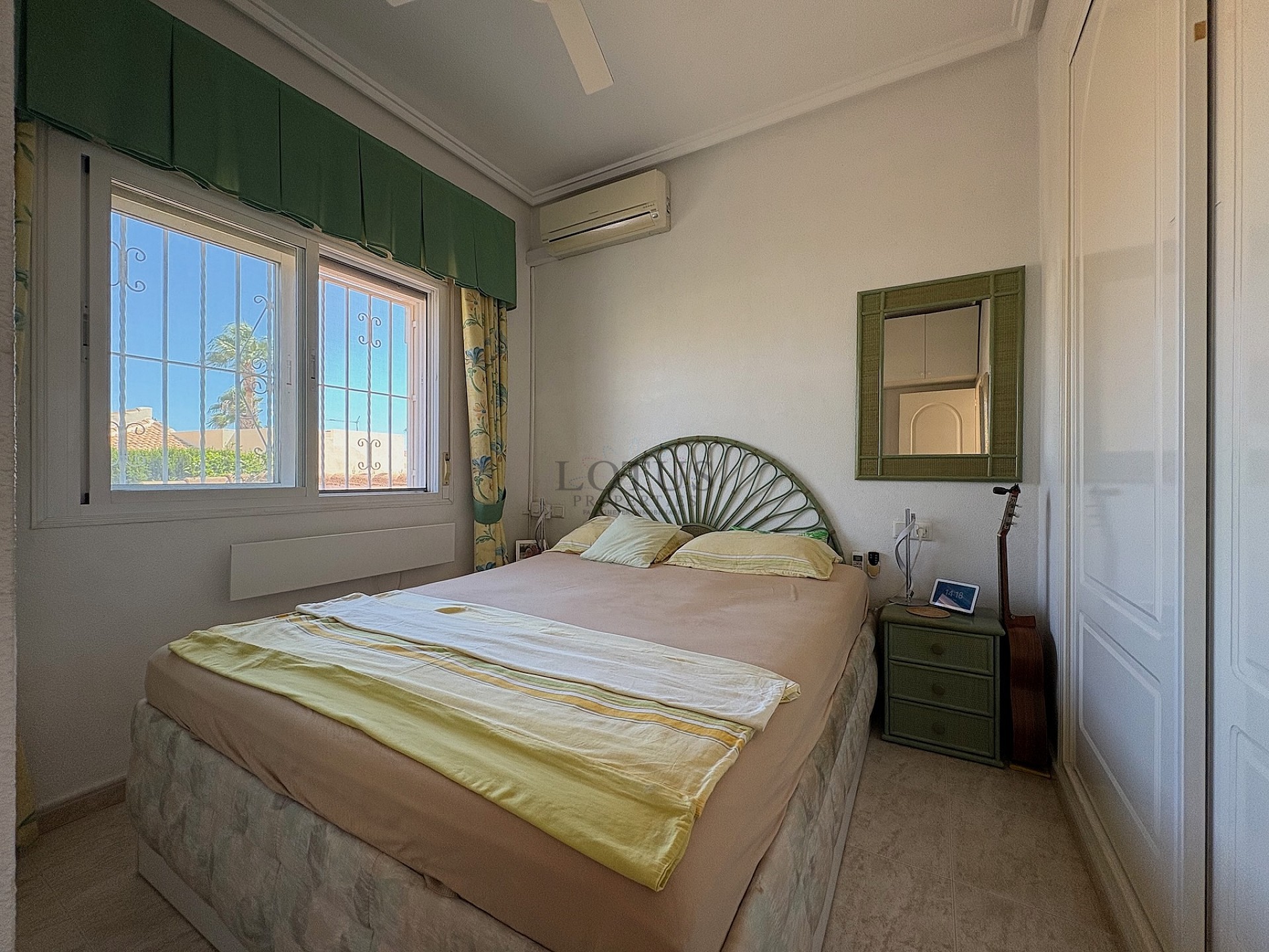 Single-storey semi detached house – Plaza la Fiesta, “Conjunto Romeo” - Lotus Properties