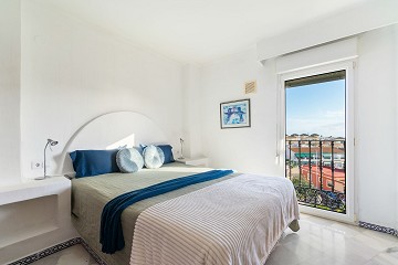 Stor takvåning med 3 sovrum och 2 badrum, havsutsikt, garage och förråd i Aldea del Mar - Lotus Properties