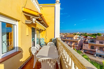 Stor takvåning med 3 sovrum och 2 badrum, havsutsikt, garage och förråd i Aldea del Mar - Lotus Properties