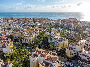 Stor takvåning med 3 sovrum och 2 badrum, havsutsikt, garage och förråd i Aldea del Mar - Lotus Properties