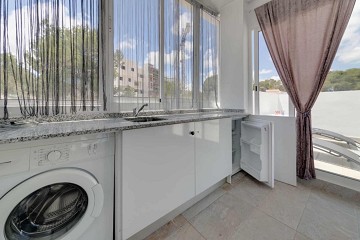 Charming Corner Townhouse with Stunning Roof Terrace and Sea Views in Villamartin - Lotus Properties