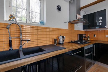 Charming Corner Townhouse with Stunning Roof Terrace and Sea Views in Villamartin - Lotus Properties