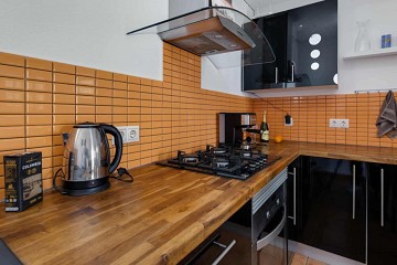 Charming Corner Townhouse with Stunning Roof Terrace and Sea Views in Villamartin - Lotus Properties