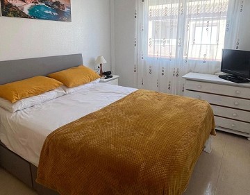 Rymlig lägenhet med 2 sovrum på översta våningen, privat solarium och förråd i Algorfa - Lotus Properties