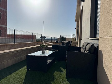 Mysig markplan med moderna bekvämligheter i Guardamar del Segura. - Lotus Properties