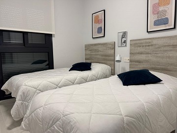 Mysig markplan med moderna bekvämligheter i Guardamar del Segura. - Lotus Properties