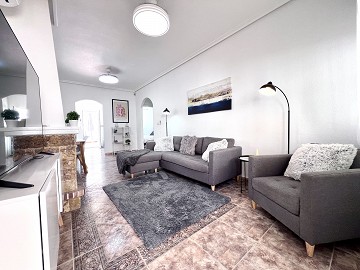 Fantastisk hörnlägenhet i Los Altos - Lotus Properties