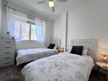 Fantastisk hörnlägenhet i Los Altos - Lotus Properties