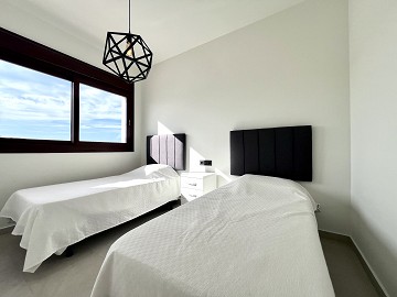 Exklusiv hörn tak-bungalow med 3 sovrum i Los Balcones - Lotus Properties