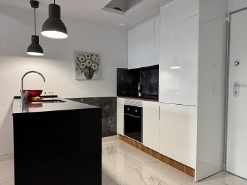 Cozy Ground Floor Bungalow with Modern Amenities in Guardamar del Segura. - Lotus Properties