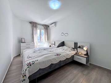 FANTÁSTICO PISO A 30 METROS DEL MAR - Lotus Properties