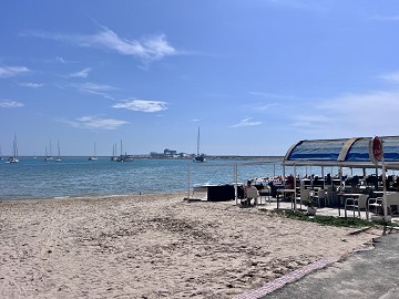 FANTÁSTICO PISO A 30 METROS DEL MAR - Lotus Properties