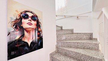 Tu hogar ideal en Villamartin! Casa adosada de tres dormitorios con piscina comunitaria y jardín en esquina - Lotus Properties